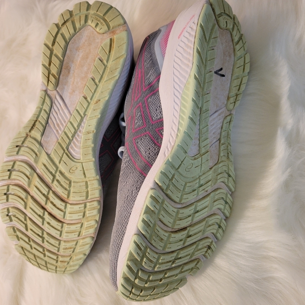 ASICS Women's Gray and Pink Running Shoes - Picture 9 of 11